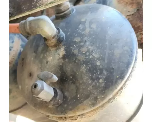International 4400 Air Tank