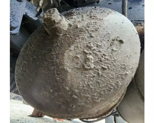 International 4400 Air Tank