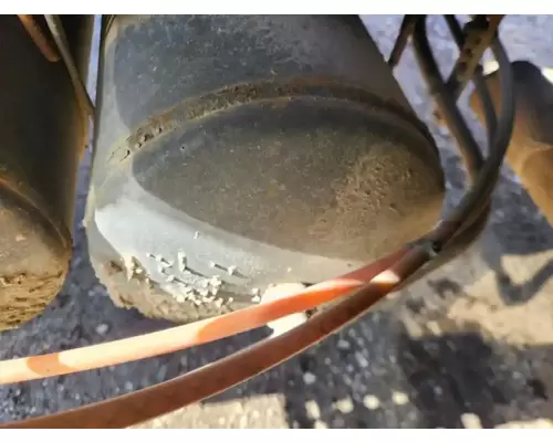International 4400 Air Tank
