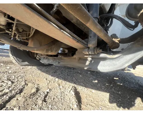 Axle Beam (Front) INTERNATIONAL 4400 DTI Trucks