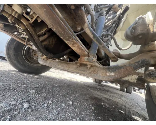 Axle Beam (Front) INTERNATIONAL 4400 DTI Trucks