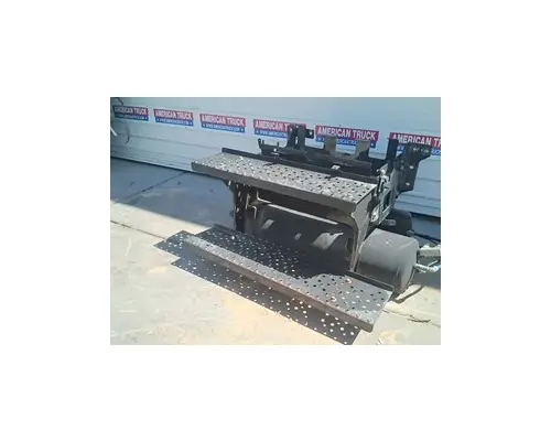 Battery Box INTERNATIONAL 4400 American Truck Salvage