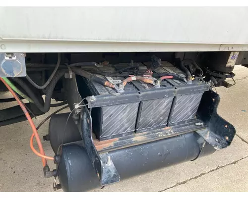 International 4400 Battery Box