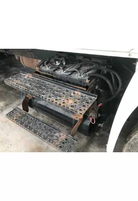 International 4400 Battery Box