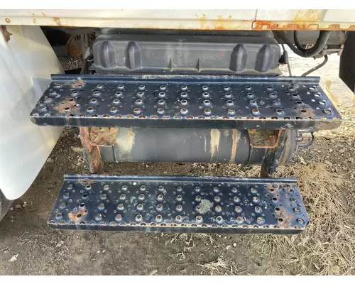 International 4400 Battery Box