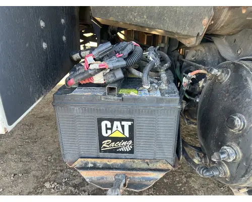 Battery Box INTERNATIONAL 4400 DTI Trucks