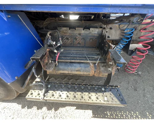 Battery Box INTERNATIONAL 4400 DTI Trucks