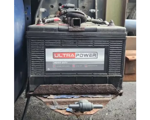 International 4400 Battery Box