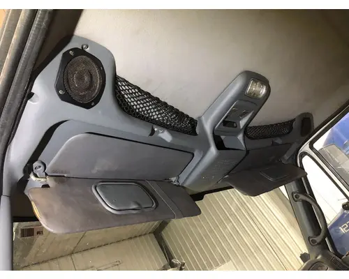 International 4400 Body, Misc. Parts