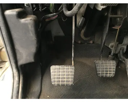 International 4400 Body, Misc. Parts