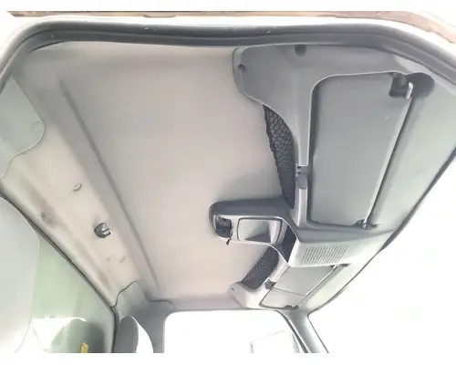 International 4400 Body, Misc. Parts