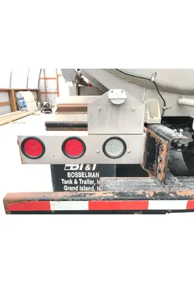 International 4400 Body, Misc. Parts