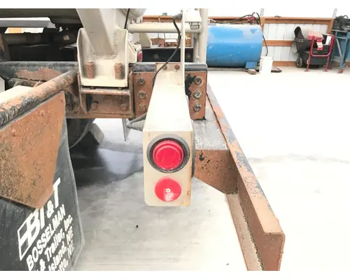 International 4400 Body, Misc. Parts