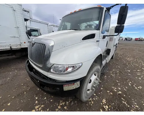 Bumper Assembly, Front INTERNATIONAL 4400 DTI Trucks
