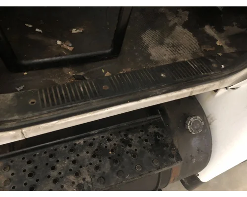 International 4400 Cab Misc. Interior Parts