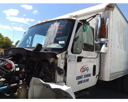Cab INTERNATIONAL 4400 LKQ Heavy Truck Maryland