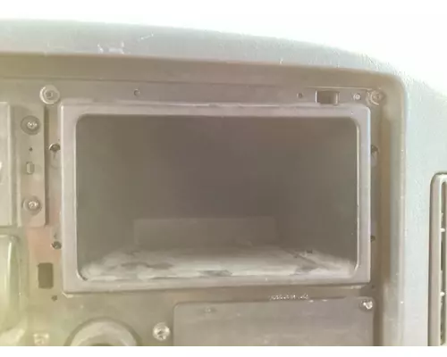International 4400 Dash Assembly