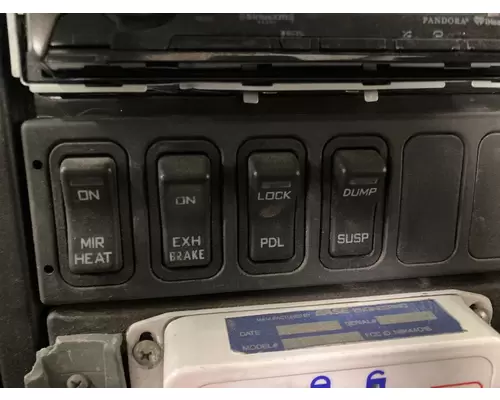 International 4400 Dash Assembly