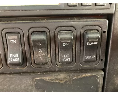 International 4400 Dash Assembly