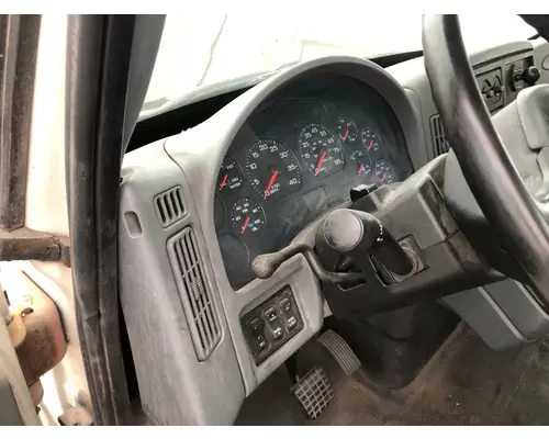 International 4400 Dash Assembly