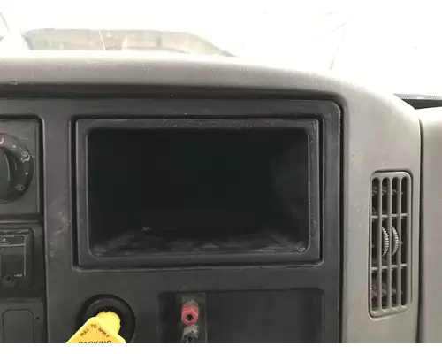 International 4400 Dash Assembly