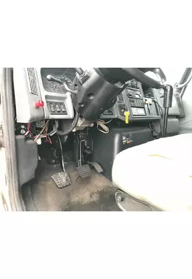 International 4400 Dash Assembly