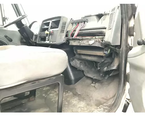 International 4400 Dash Assembly