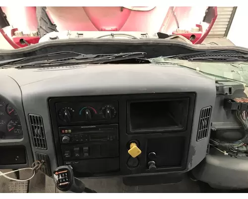 International 4400 Dash Assembly