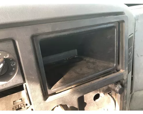 International 4400 Dash Assembly