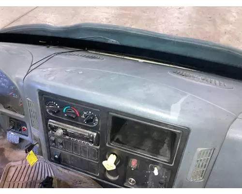 International 4400 Dash Assembly