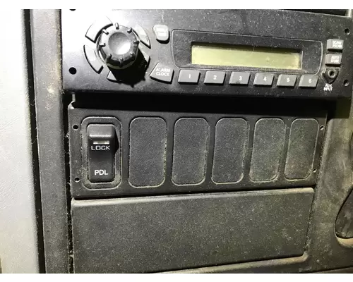 International 4400 Dash Panel