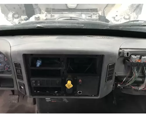 International 4400 Dash Panel