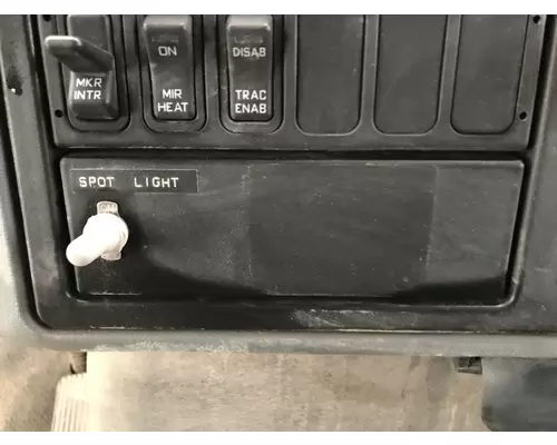 International 4400 Dash Panel