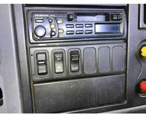 International 4400 Dash Panel