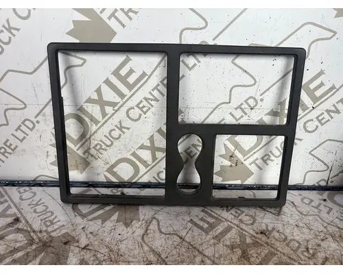 Dash Panel INTERNATIONAL 4400 Dixie Truck Centre