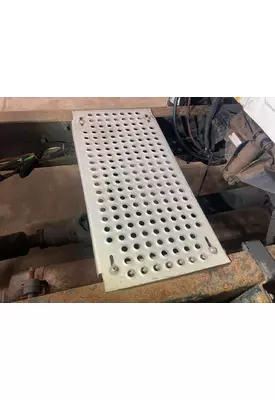 International 4400 Deckplate