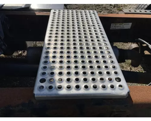 International 4400 Deckplate