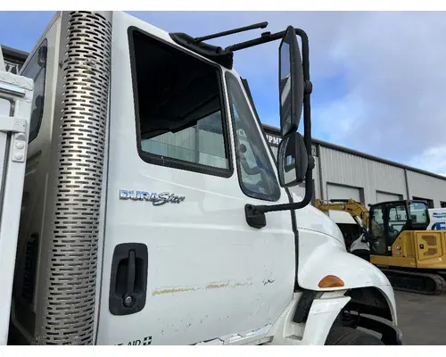 Door Assembly, Front INTERNATIONAL 4400 DTI Trucks