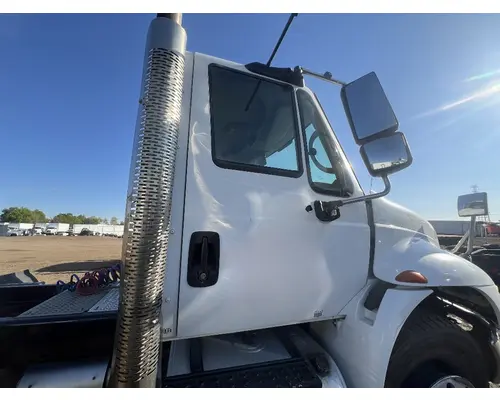 Door Assembly, Front INTERNATIONAL 4400 DTI Trucks