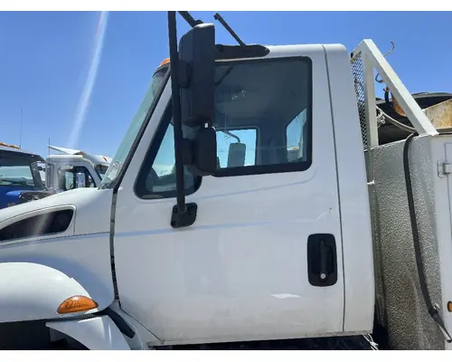 Door Assembly, Front INTERNATIONAL 4400 DTI Trucks