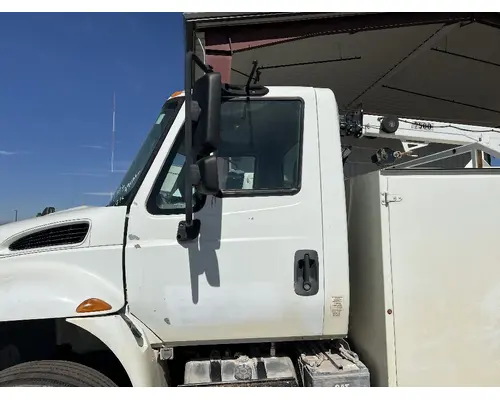 Door Assembly, Front INTERNATIONAL 4400 DTI Trucks