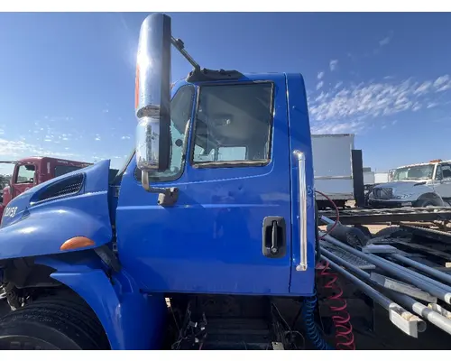 Door Assembly, Front INTERNATIONAL 4400 DTI Trucks