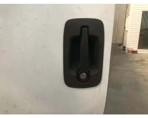 International 4400 Door Handle