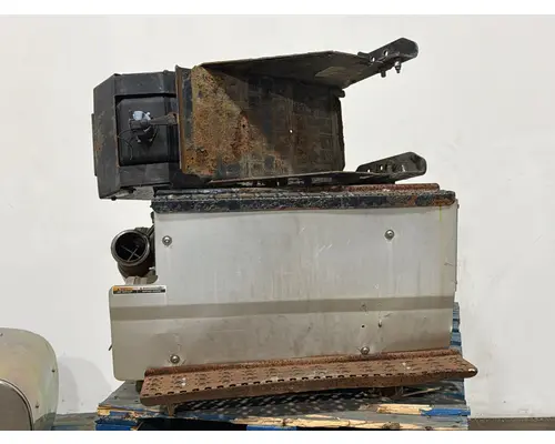 DPF (Diesel Particulate Filter) INTERNATIONAL 4400 Rydemore Heavy Duty Truck Parts Inc