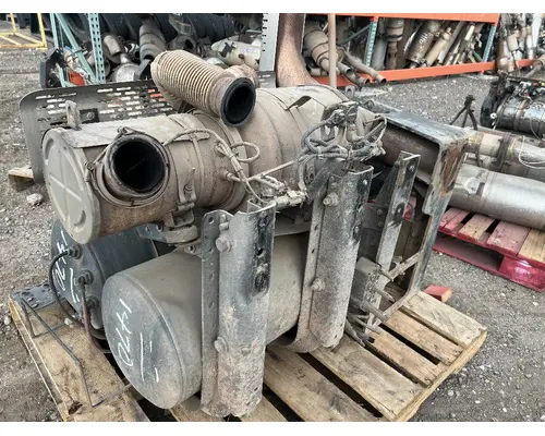 DPF (Diesel Particulate Filter) INTERNATIONAL 4400 DTI Trucks