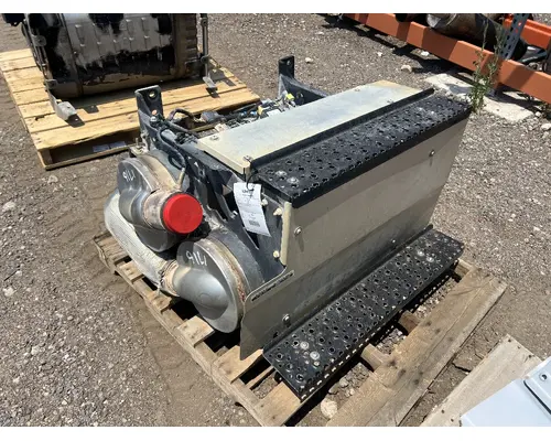 DPF (Diesel Particulate Filter) INTERNATIONAL 4400 DTI Trucks