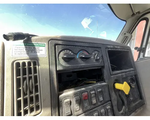 ECM (HVAC) INTERNATIONAL 4400 DTI Trucks
