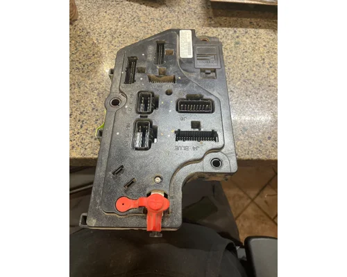 ECM INTERNATIONAL 4400 Truck Salvage International Inc
