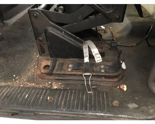 International 4400 Engine Brackets, Misc.