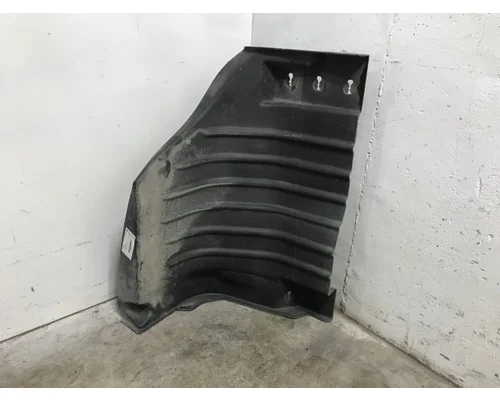 International 4400 Fender, Inner